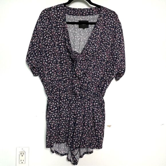Rails romper  - Picture 1 of 6